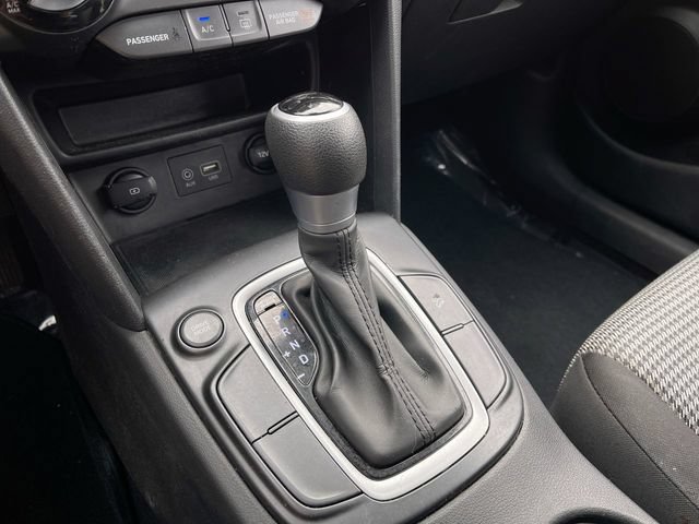 Used 2021 Hyundai Kona SE FWD image 16
