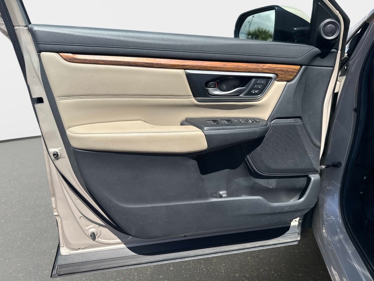Used 2018 Honda CR-V EX-L image 14