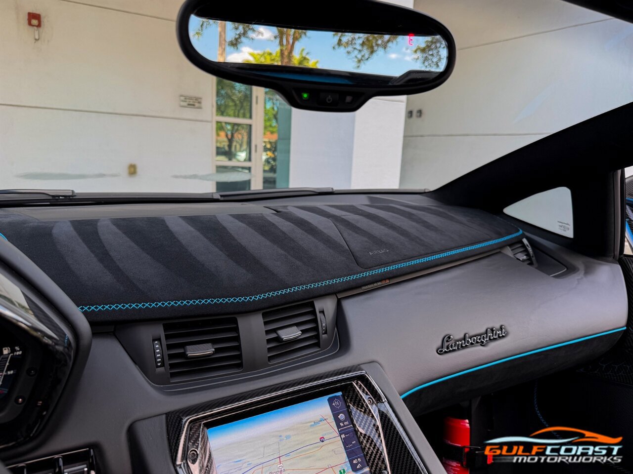 Used 2021 Lamborghini Aventador SVJ AWD/4WD image 16