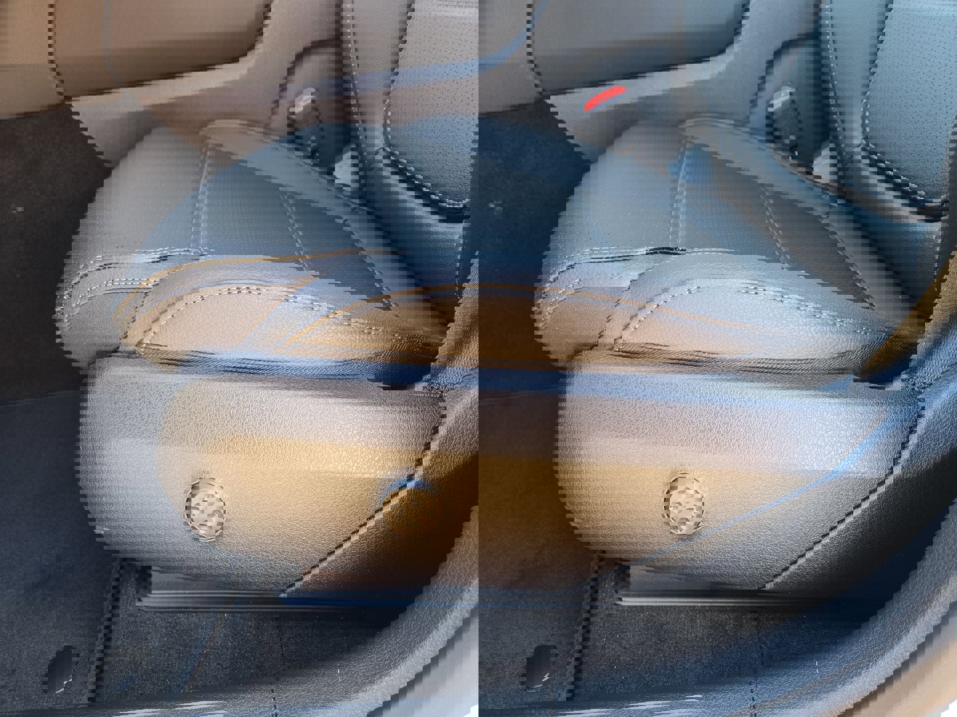 New 2026 Mercedes-Benz GLC 300 4MATIC image 17