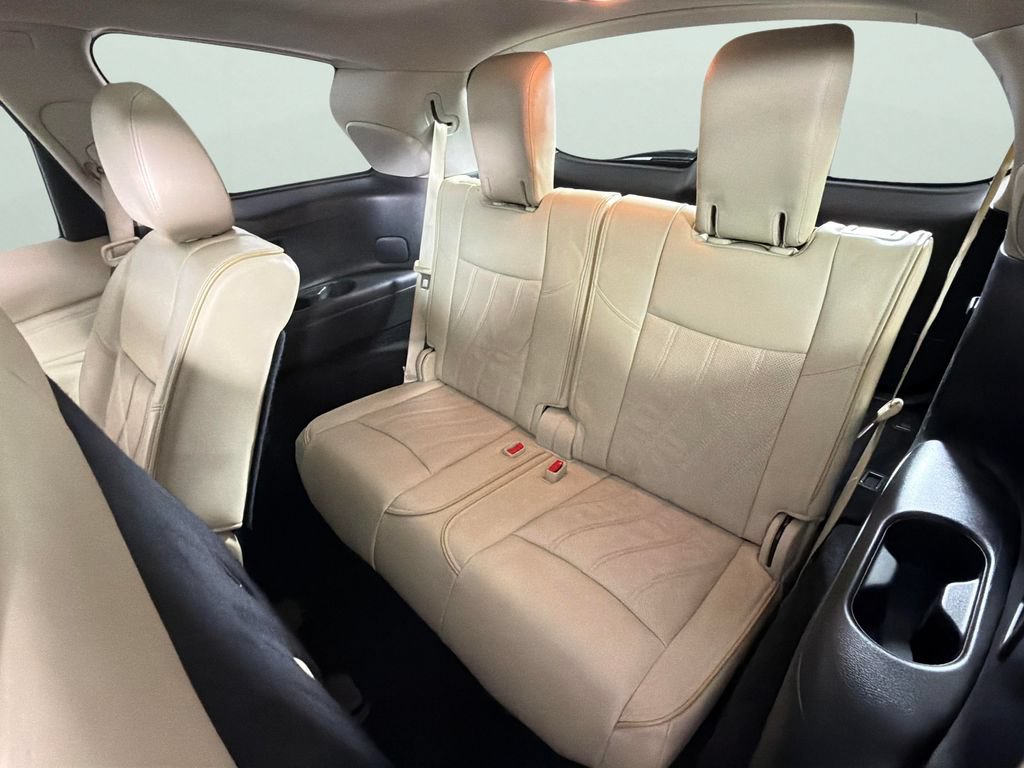 Used 2015 INFINITI QX60 FWD w/ Deluxe Touring Package image 31