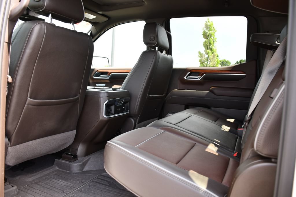 Used 2023 GMC Sierra 1500 Denali w/ Denali Reserve Package AWD/4WD image 21