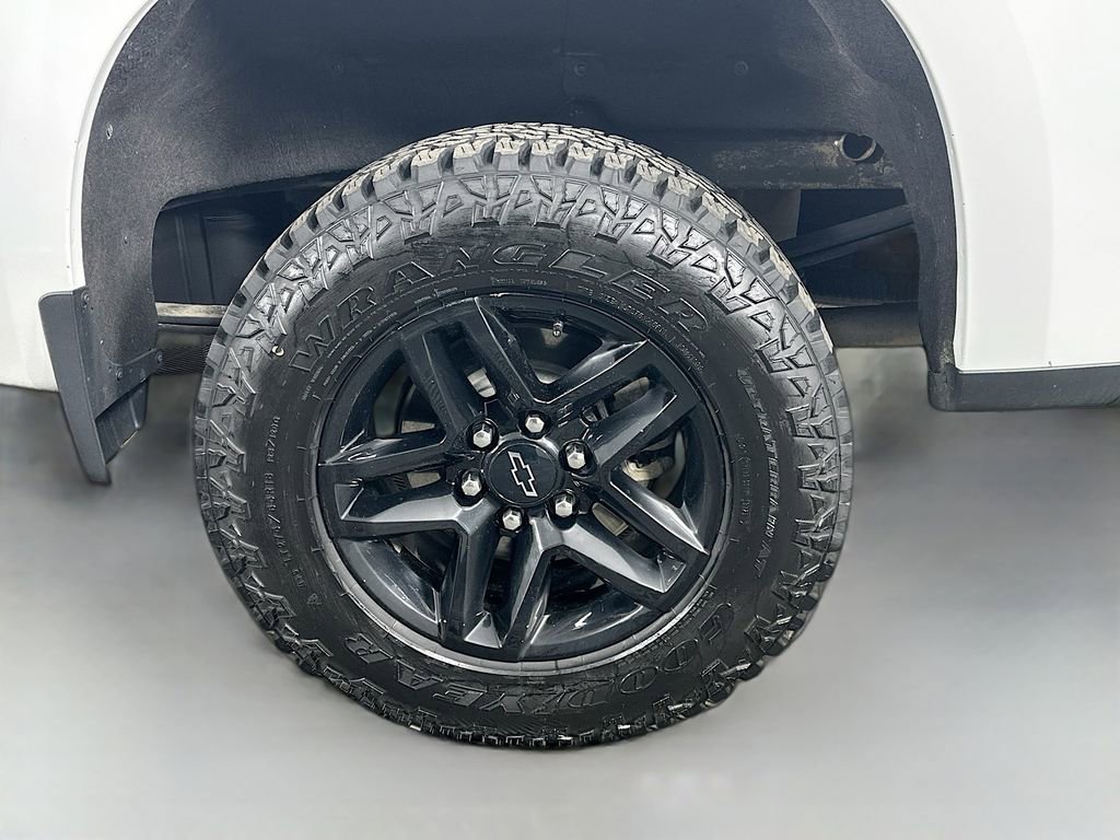 Used 2024 Chevrolet Silverado 1500 LT Trail Boss w/ Protection Package image 34