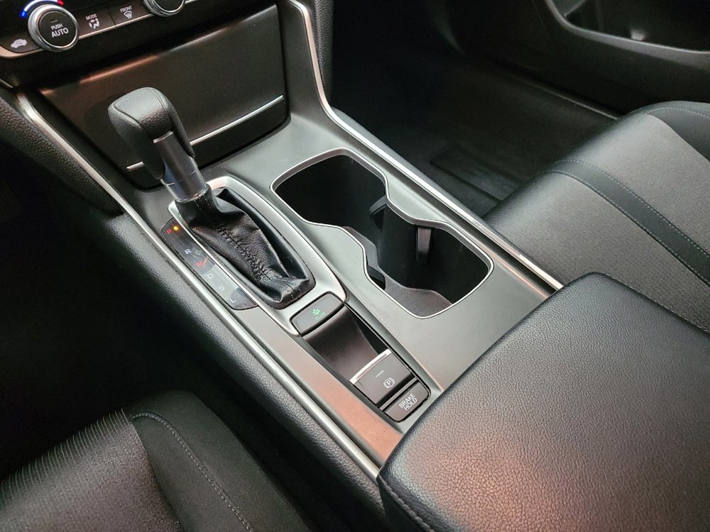 Used 2018 Honda Accord EX image 26