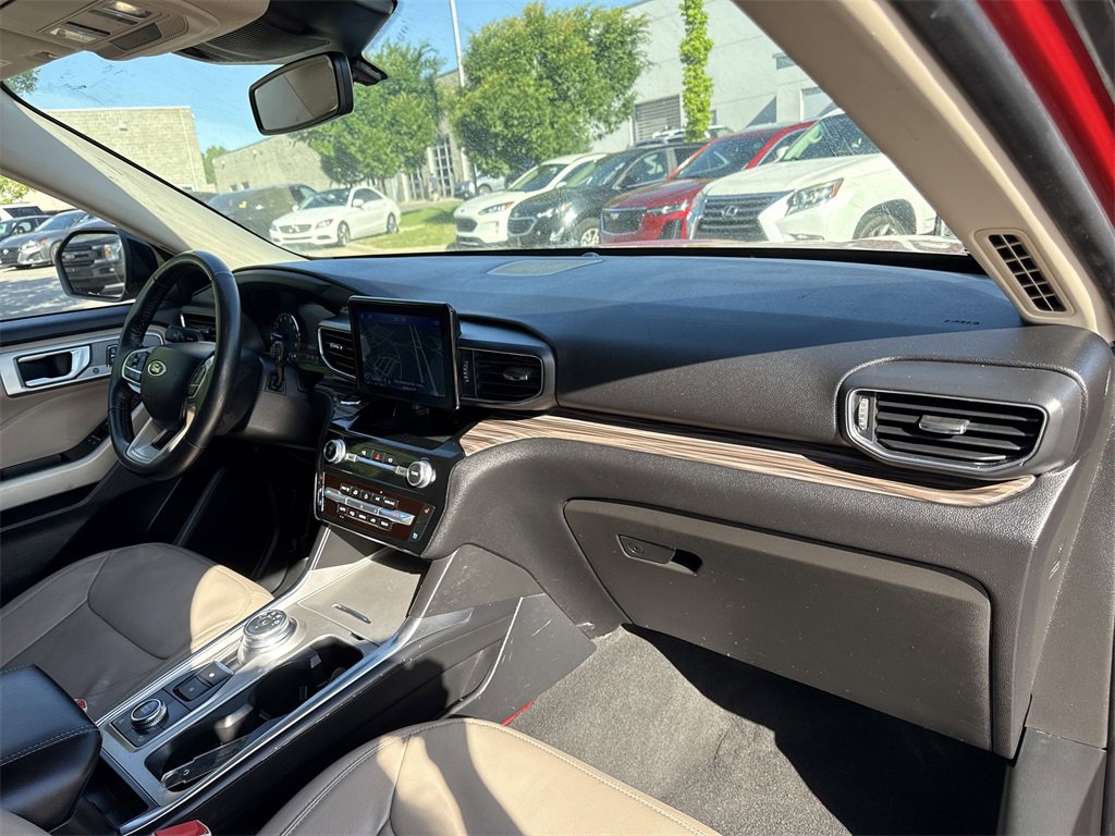 Used 2022 Ford Explorer Limited image 23