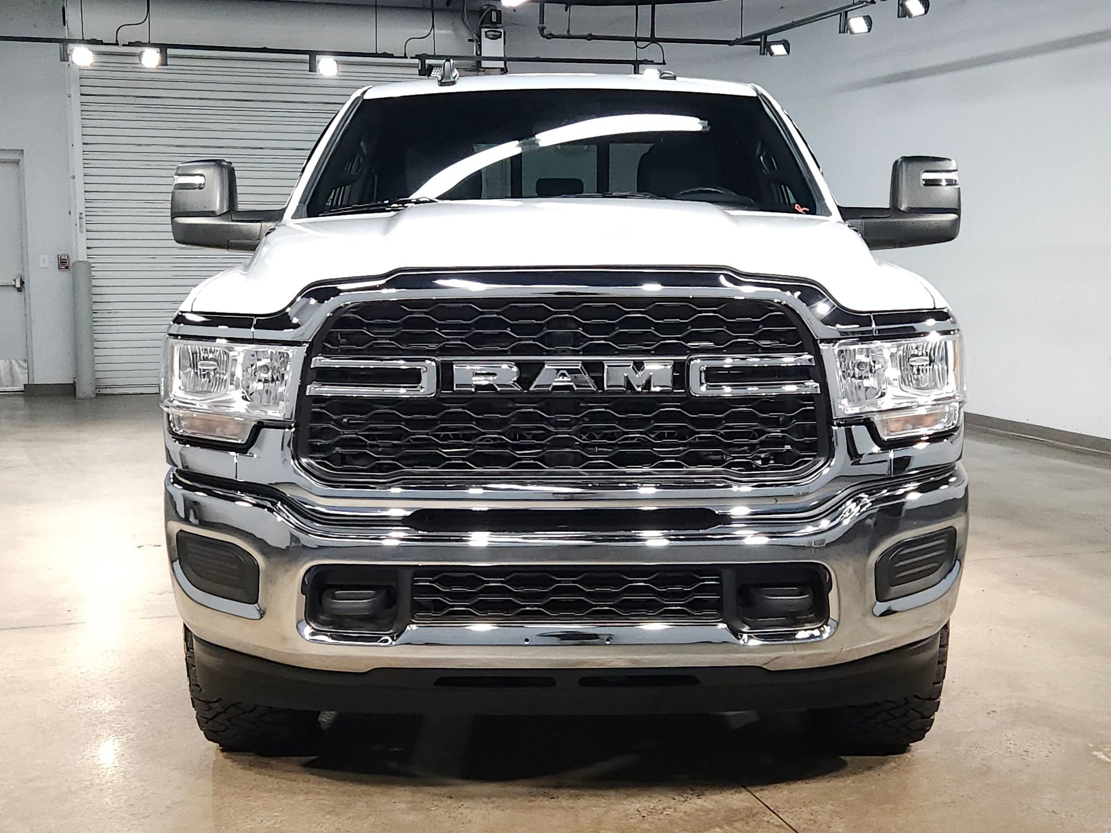 Used 2024 RAM 2500 Tradesman w/ Chrome Appearance Group image 2