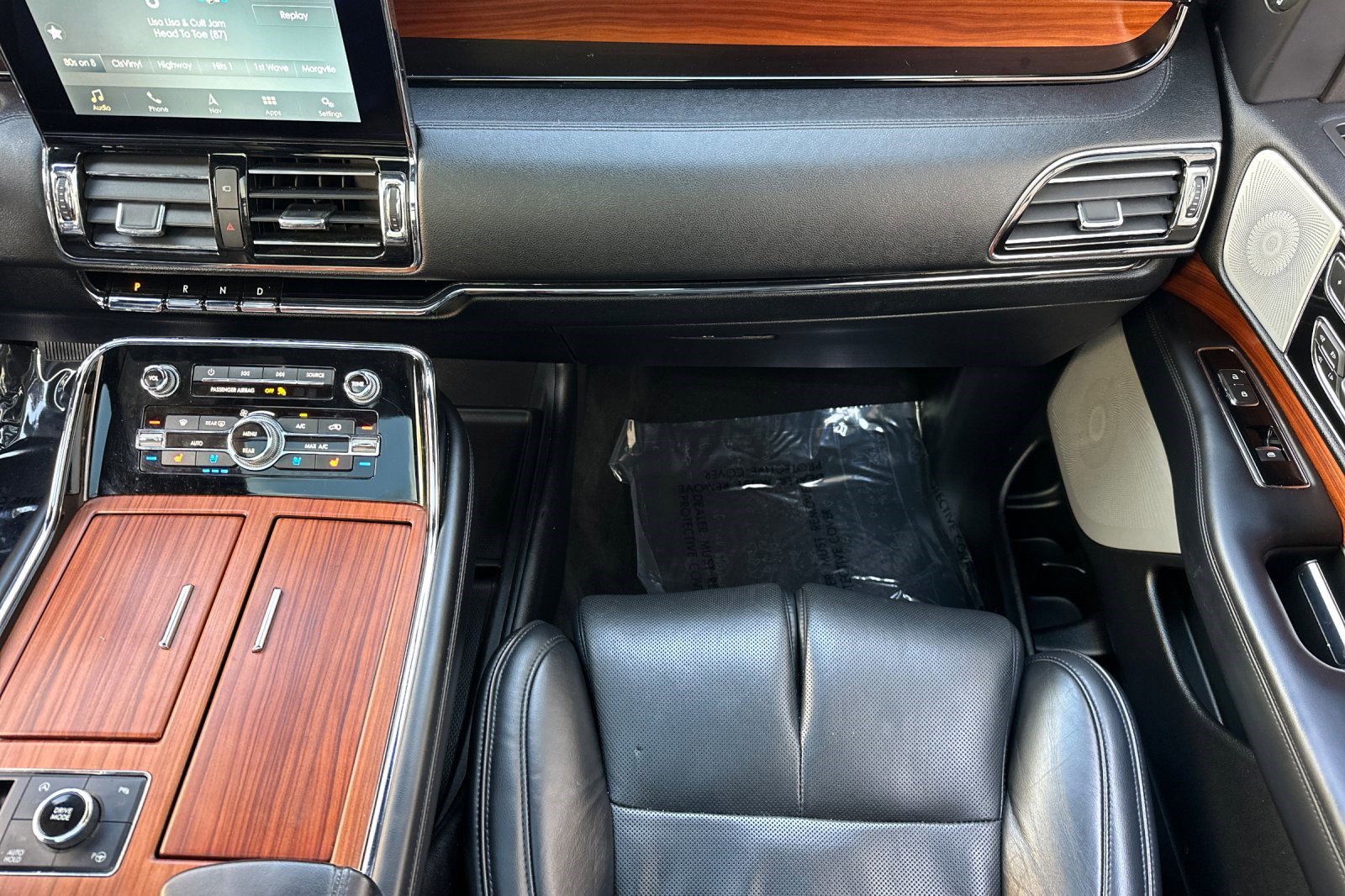 Used 2019 Lincoln Navigator L Reserve w/ Cargo Package image 30