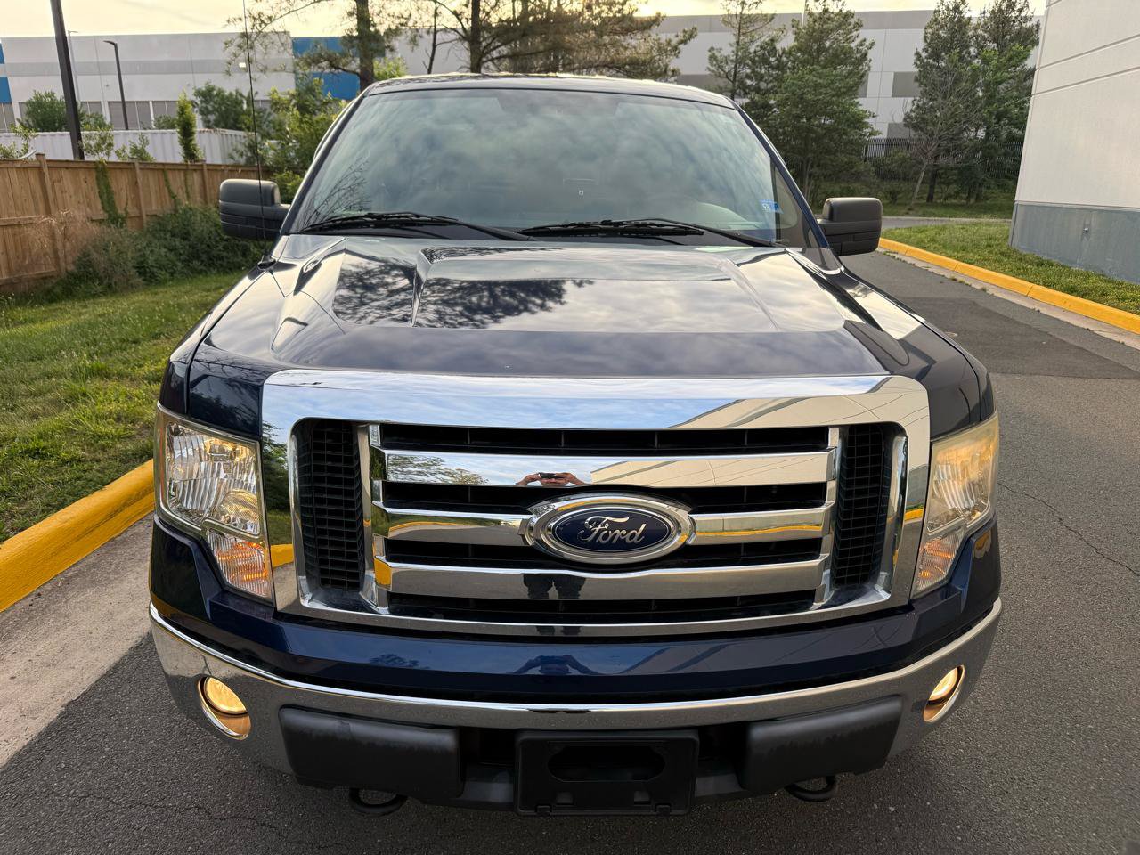 Used 2012 Ford F150 XLT AWD/4WD image 15