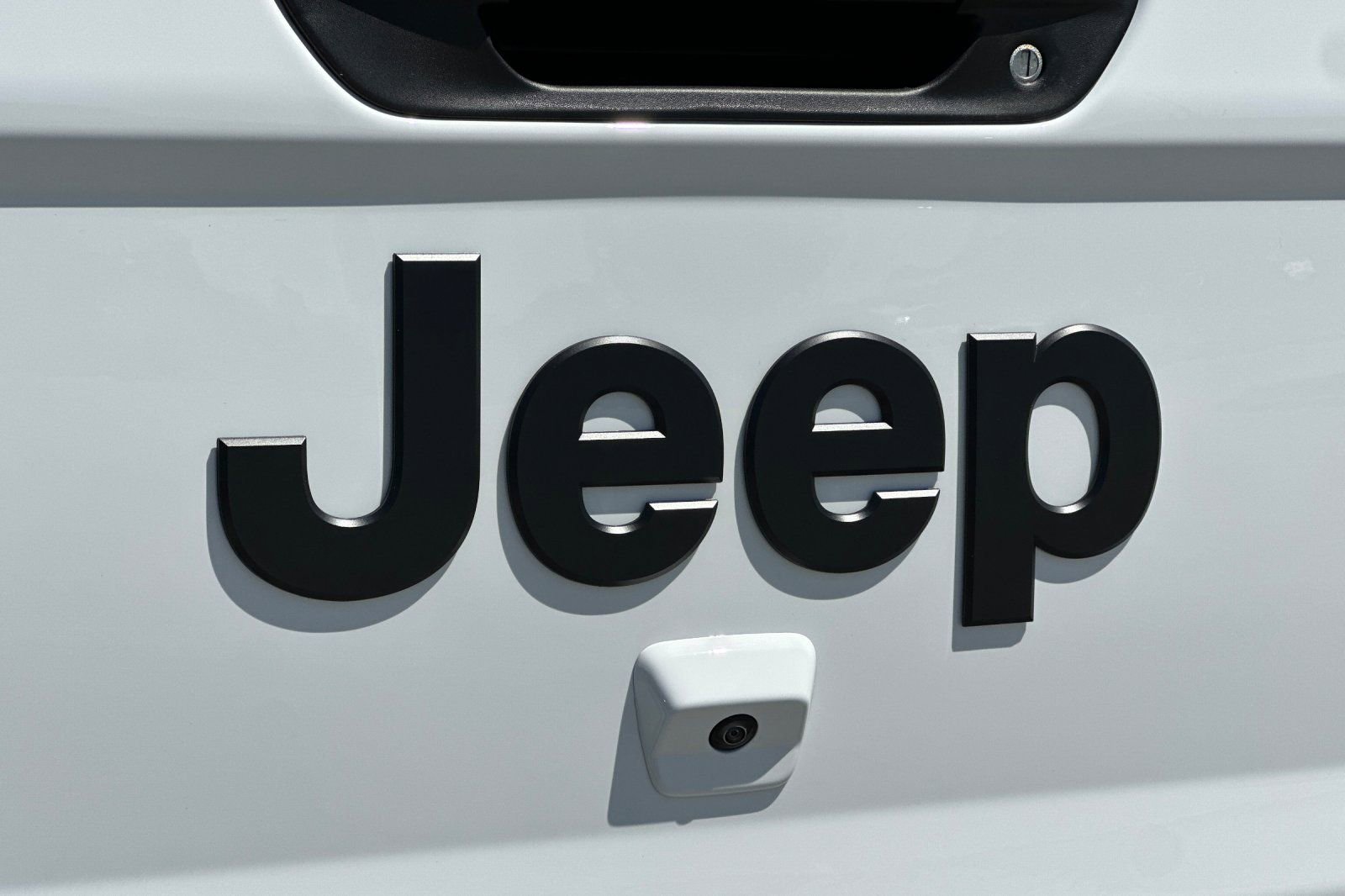 New 2026 Jeep Gladiator Sport AWD/4WD image 27
