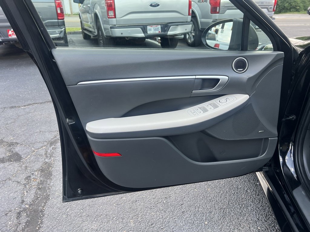 Used 2023 Hyundai Sonata SEL image 9