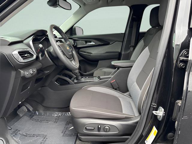 Used 2023 Chevrolet TrailBlazer LT w/ Convenience Package image 10