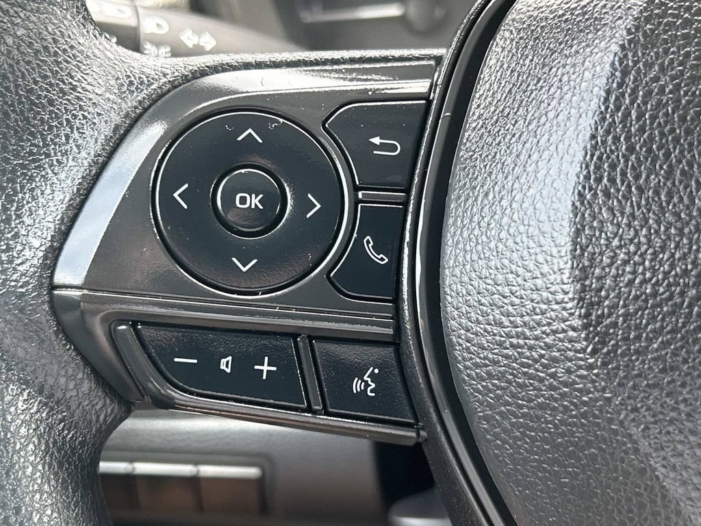Used 2023 Toyota Corolla LE FWD image 27