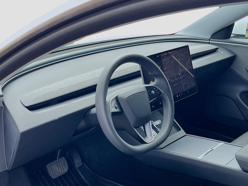 Used 2025 Tesla Model 3 Long Range RWD image 9