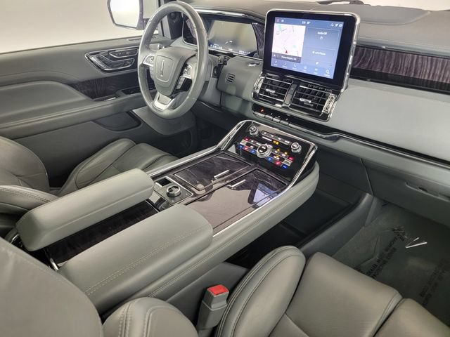 Used 2020 Lincoln Navigator Reserve w/ Equipment Group 208A Reserve AWD/4WD image 41