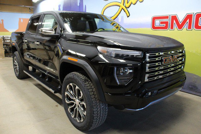 New 2026 GMC Canyon Denali AWD/4WD image 4