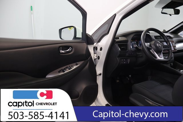 Used 2025 Nissan Leaf S FWD image 10