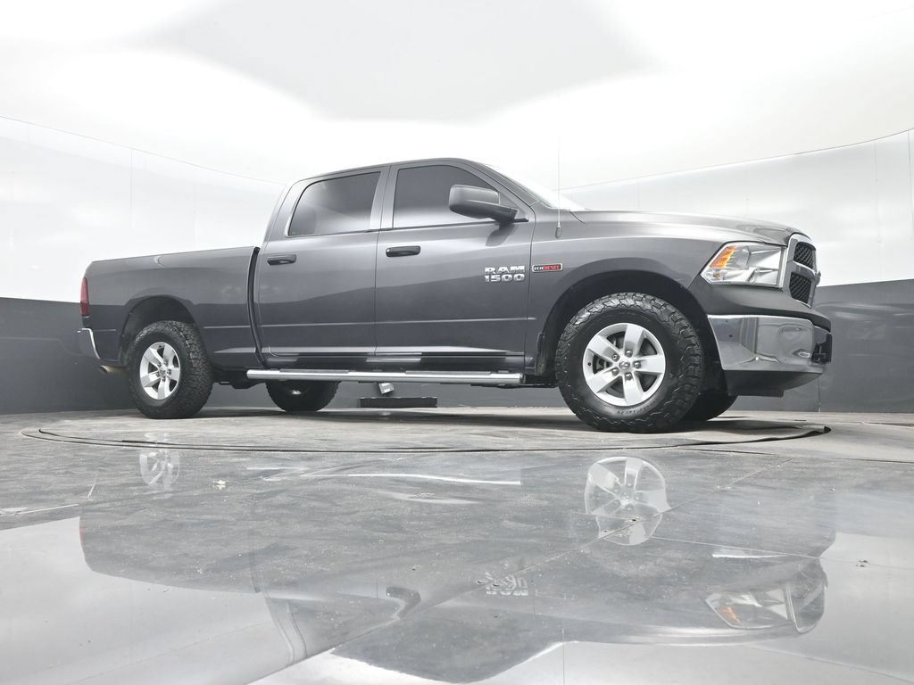 Used 2018 RAM 1500 Tradesman w/ Chrome Appearance Group AWD/4WD image 32