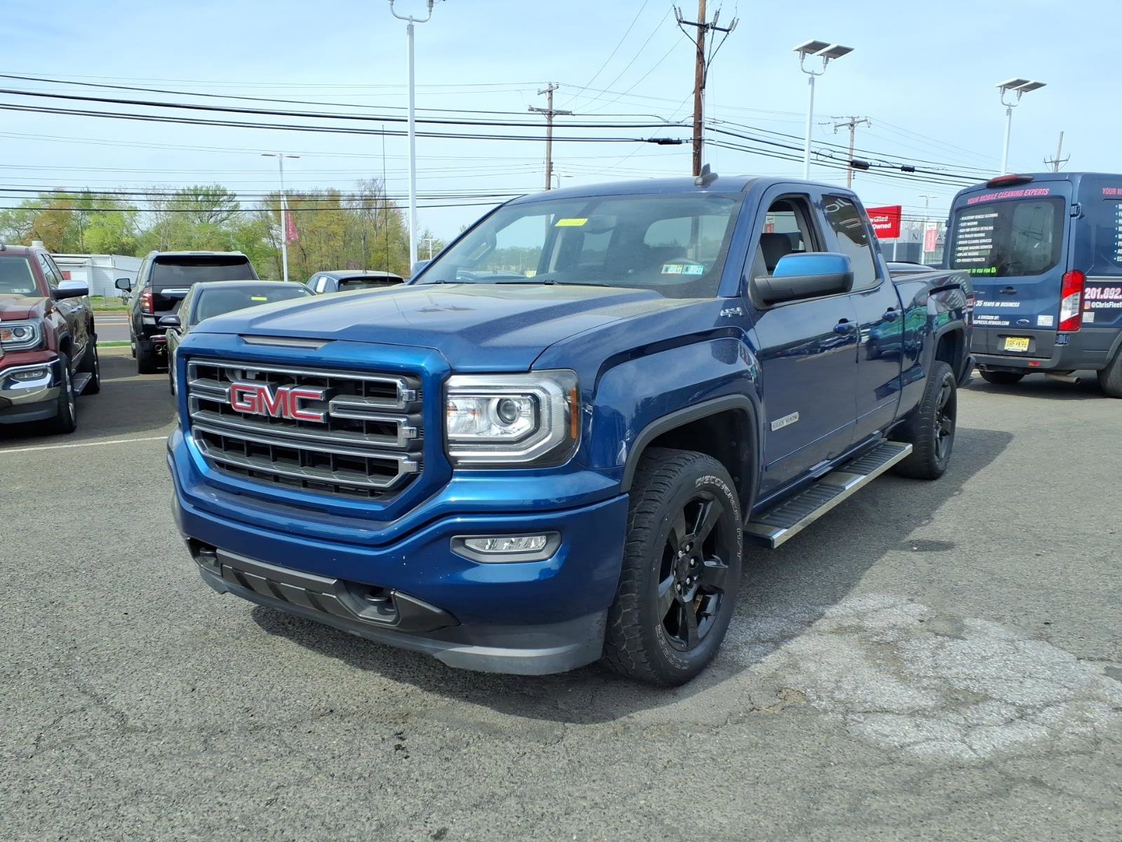 Used 2017 GMC Sierra 1500 4x4 Double Cab w/ Elevation Edition image 8