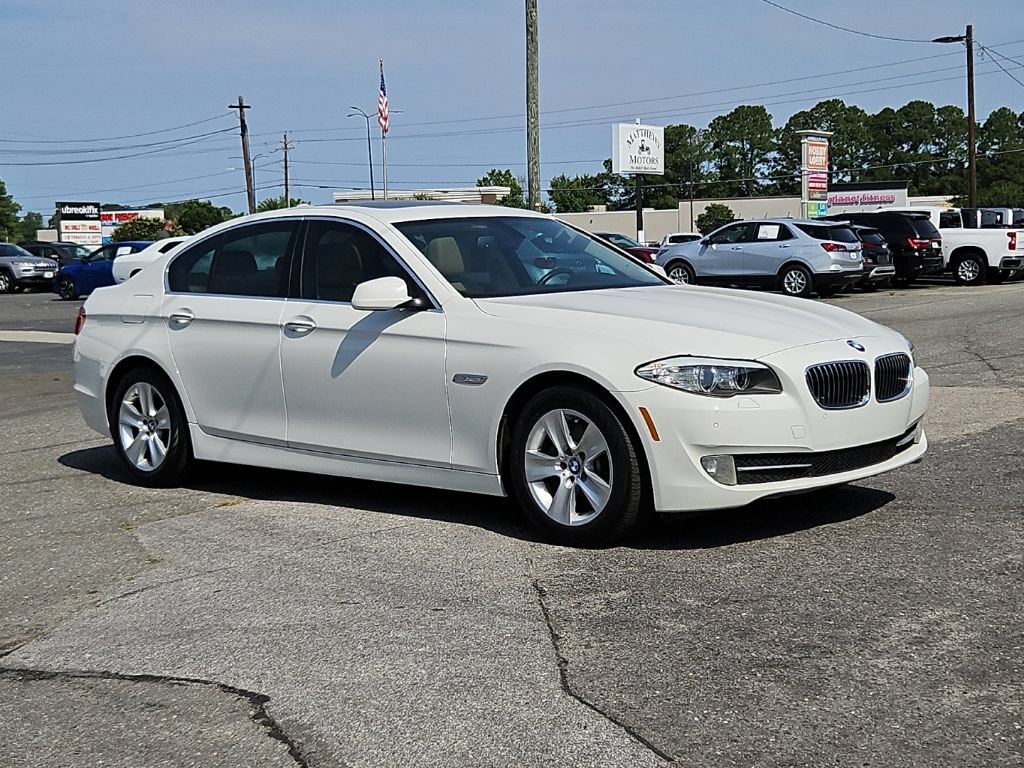 Used 2011 BMW 528i Sedan