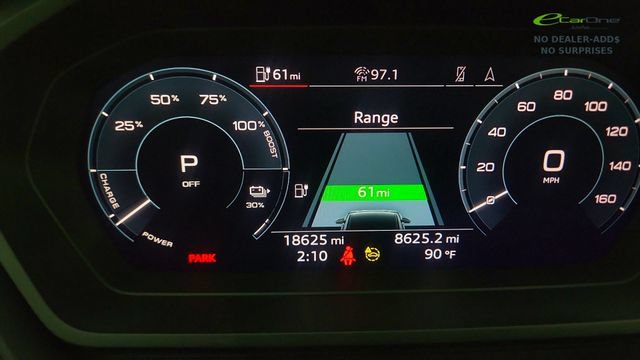 Used 2024 Audi Q4 e-tron Prestige AWD/4WD image 41