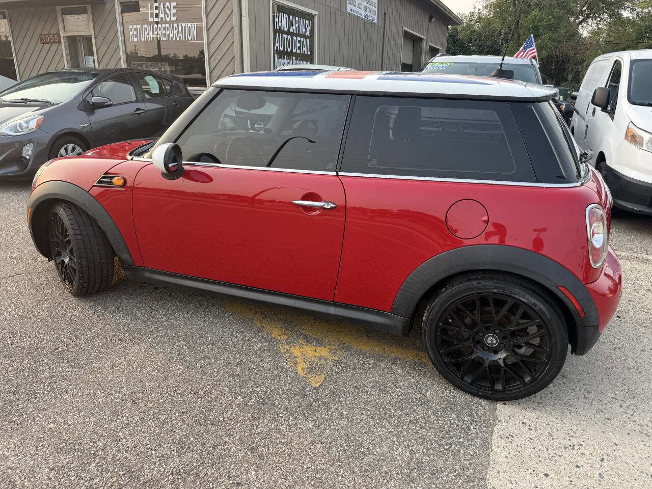 Used 2012 MINI Cooper Hardtop image 10