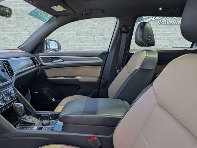Used 2023 Volkswagen Atlas Cross Sport SE w/ Panoramic Sunroof Package AWD/4WD image 20