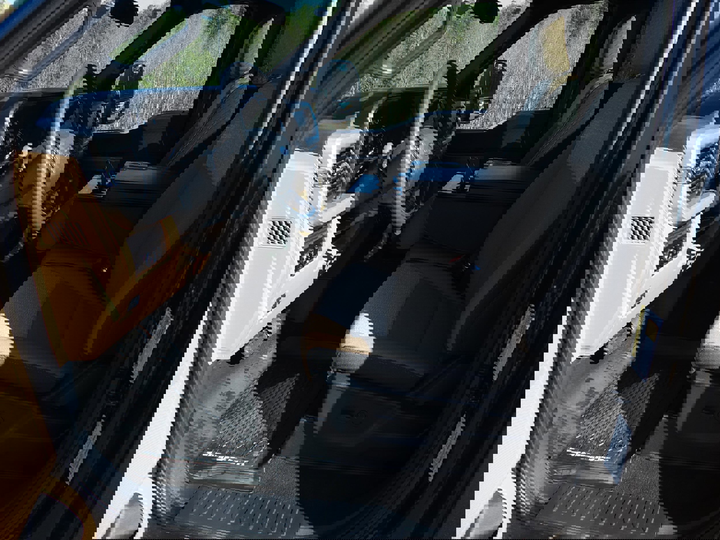 Used 2025 Ford F350 XLT image 12