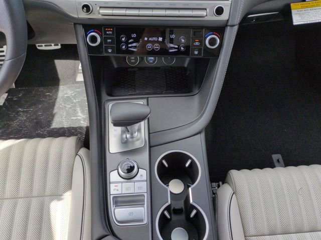 Certified 2025 Genesis G70 2.5T w/ Sport Prestige Package RWD image 20