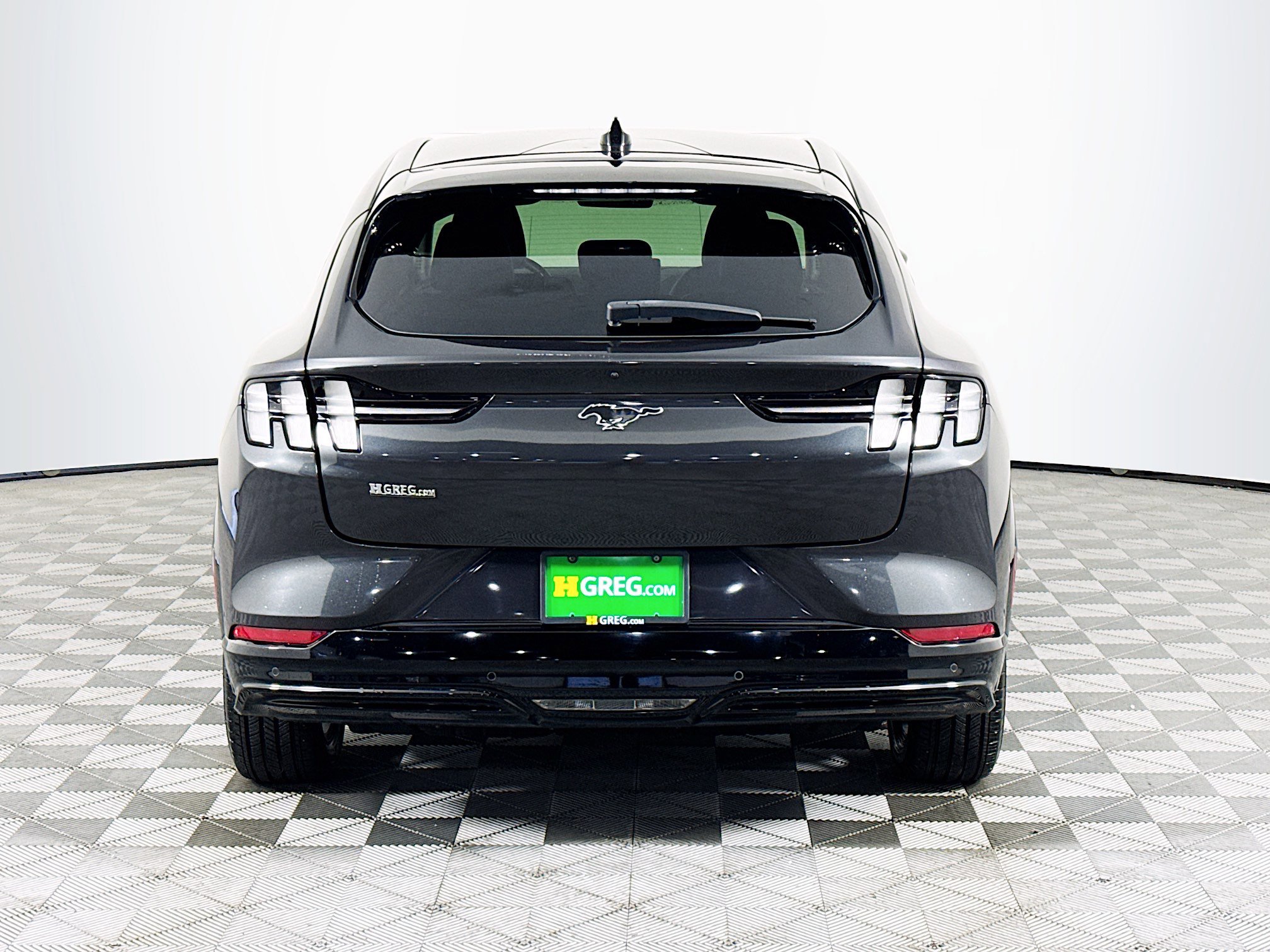 Used 2022 Ford Mustang Mach-E Premium RWD image 8