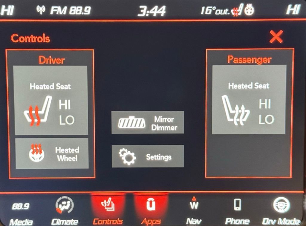 Used 2019 Dodge Challenger SRT Hellcat Redeye image 28