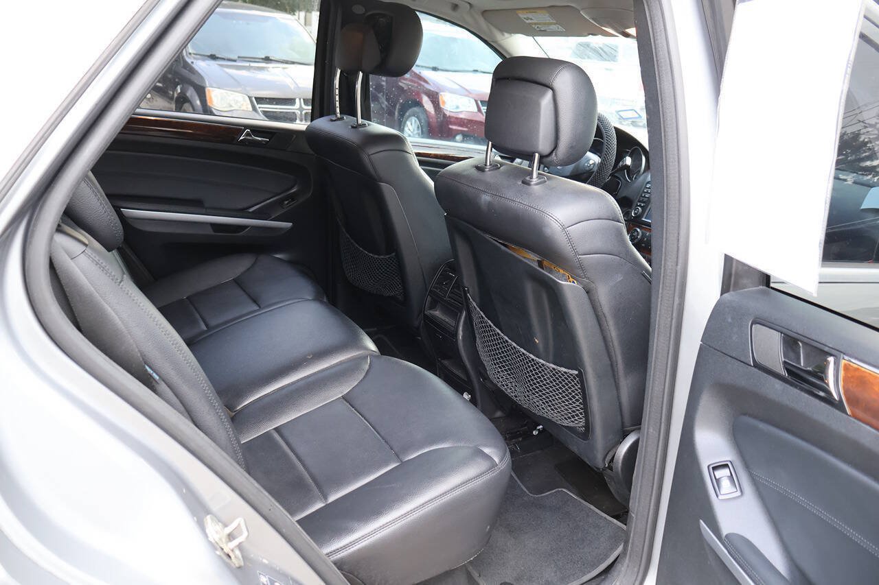Used 2010 Mercedes-Benz ML 350 2WD image 24