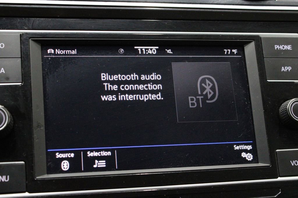 Used 2022 Volkswagen Tiguan S image 33