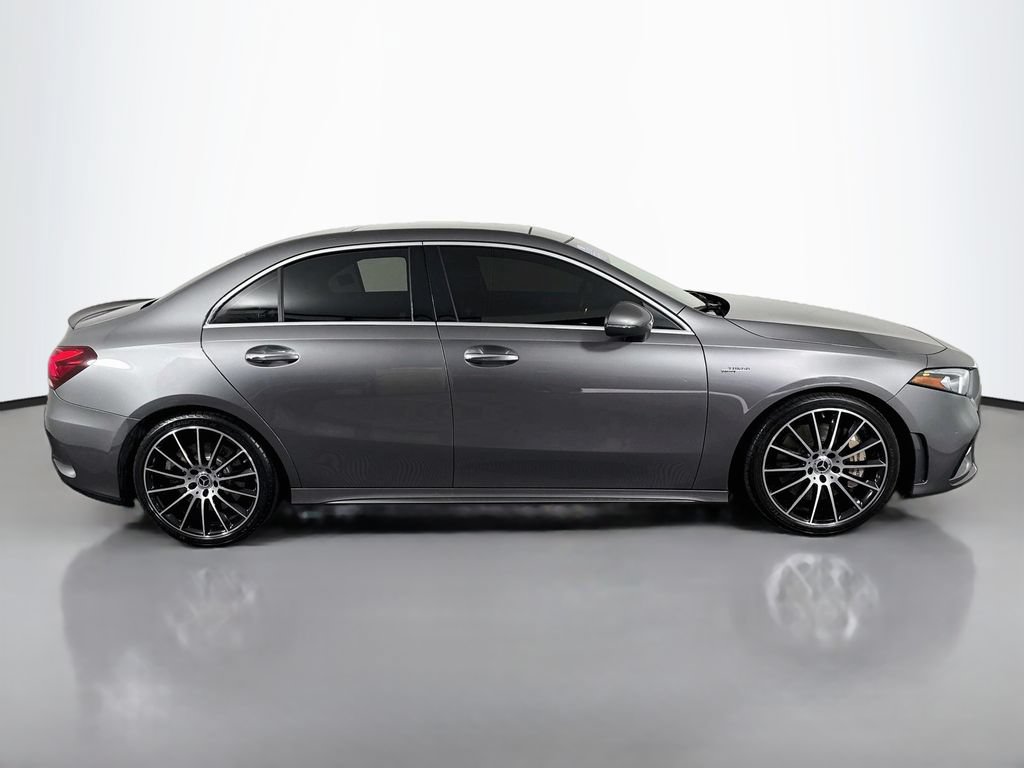 Used 2020 Mercedes-Benz A 35 AMG 4MATIC image 4