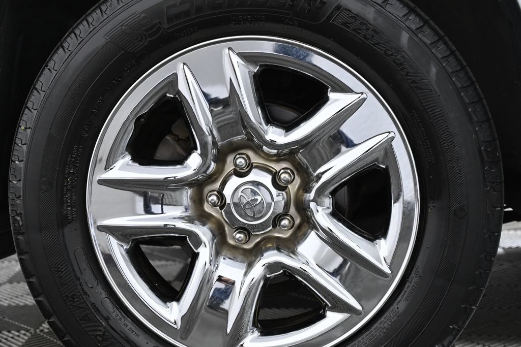 Used 2010 Toyota RAV4 4WD image 28