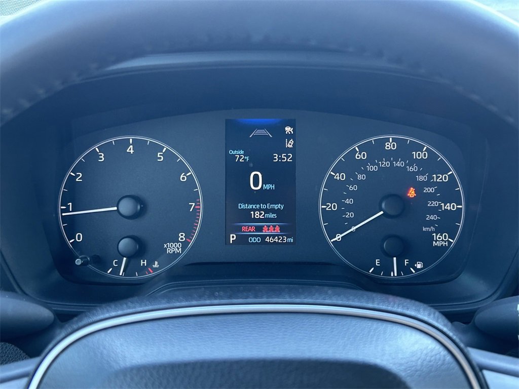 Used 2024 Toyota Corolla SE image 31