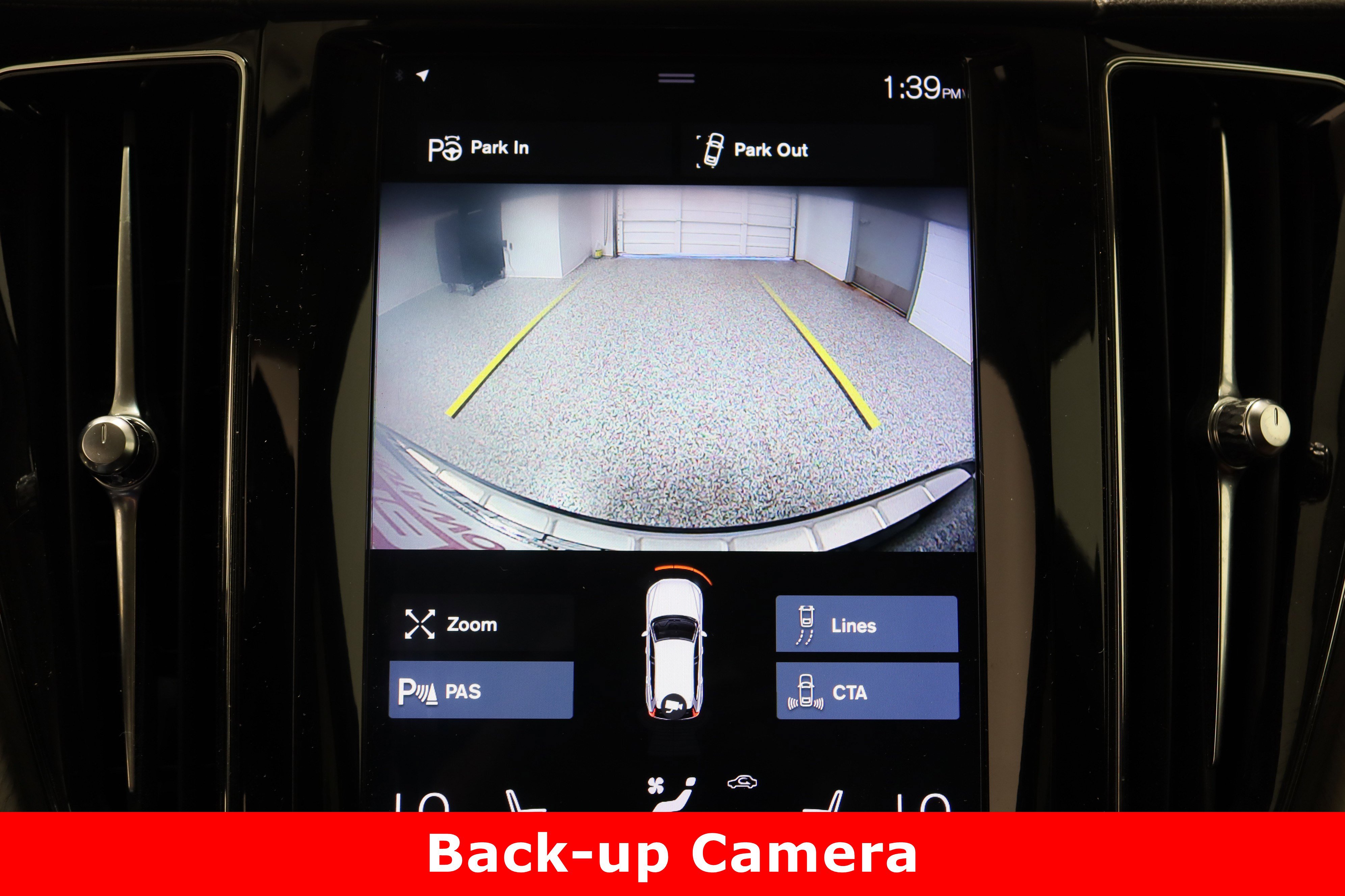 Used 2018 Volvo XC60 T6 Inscription w/ Convenience Package image 22