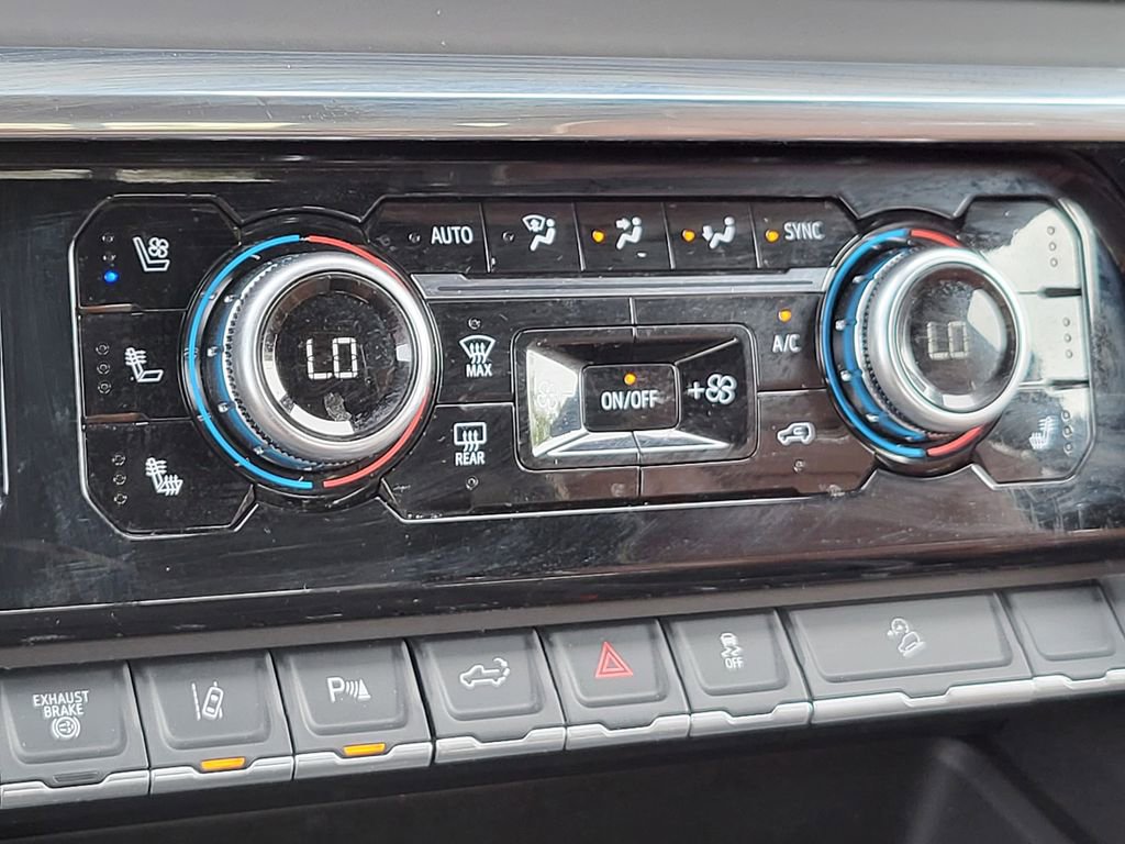 Used 2024 GMC Sierra 2500 Denali Ultimate w/ Max Trailering Package image 34