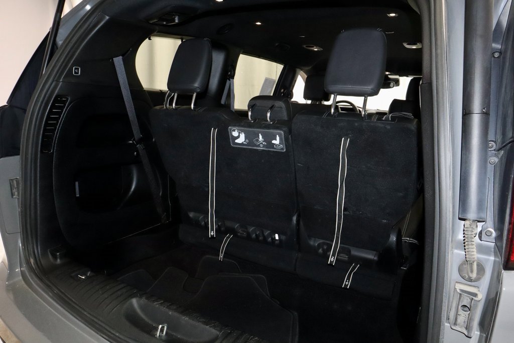 Used 2020 Chrysler Pacifica Touring-L w/ Advanced Safetytec Group image 13