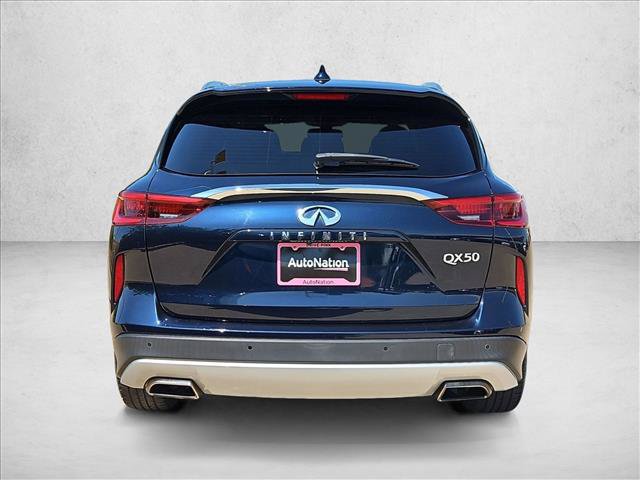 Used 2020 INFINITI QX50 Luxe w/ Navigation Package FWD image 5