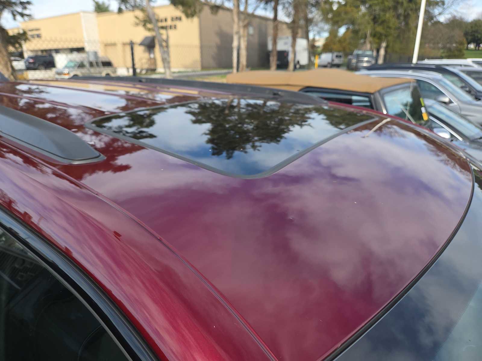 Used 2024 Jeep Grand Cherokee L Altitude image 3