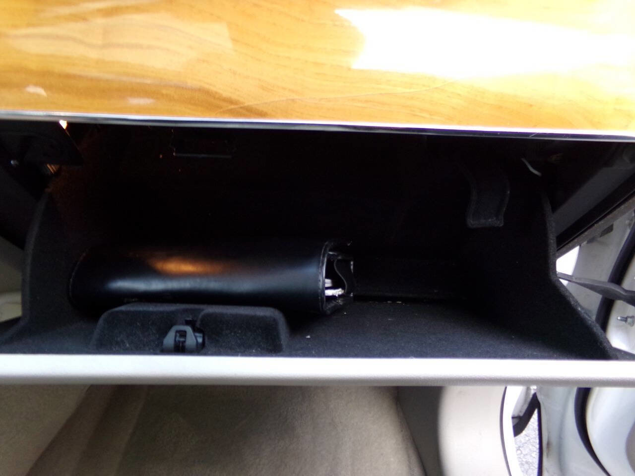 Used 2012 Lincoln MKX FWD image 38