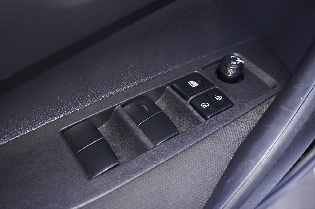 Certified 2025 Toyota Corolla LE image 11