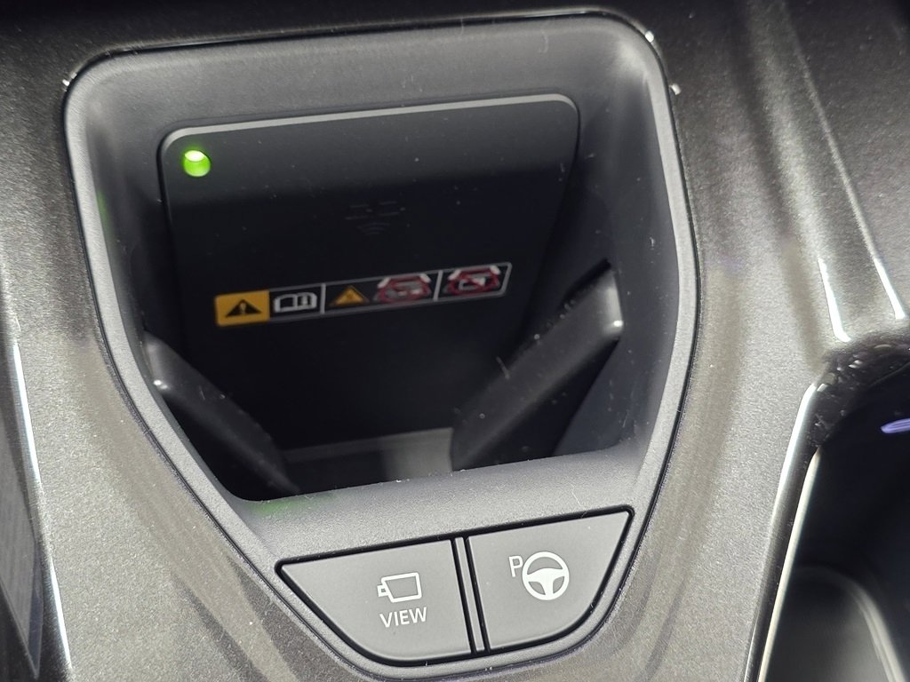 New 2026 Toyota Crown Platinum image 12