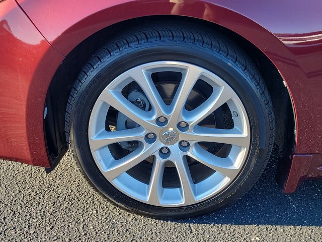 Used 2014 Toyota Avalon Limited FWD image 28