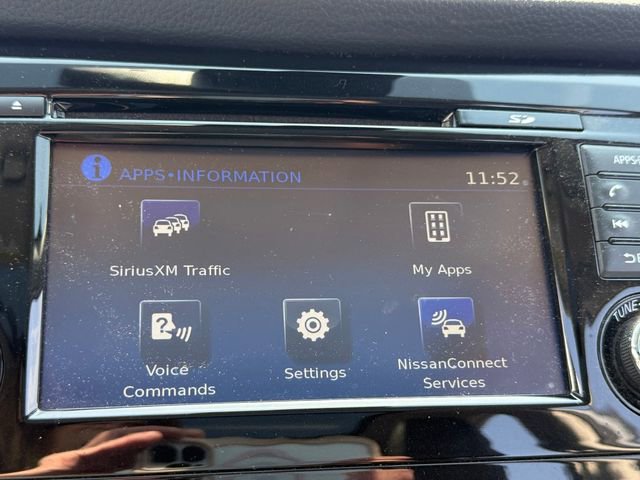 Used 2017 Nissan Rogue SL w/ SL Premium Package image 22