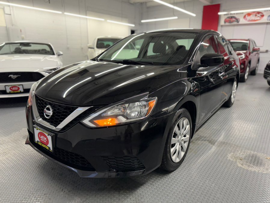 Used 2017 Nissan Sentra S image 2