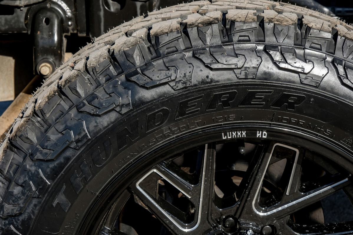 Used 2024 RAM 2500 Limited image 65