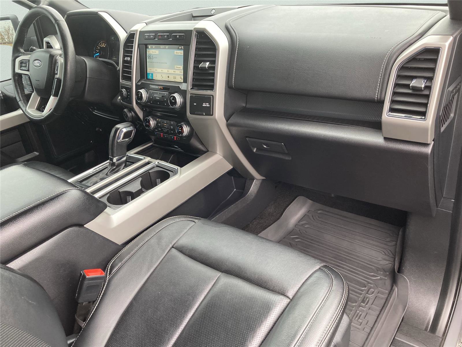 Used 2018 Ford F150 Lariat w/ Equipment Group 502A Luxury image 32