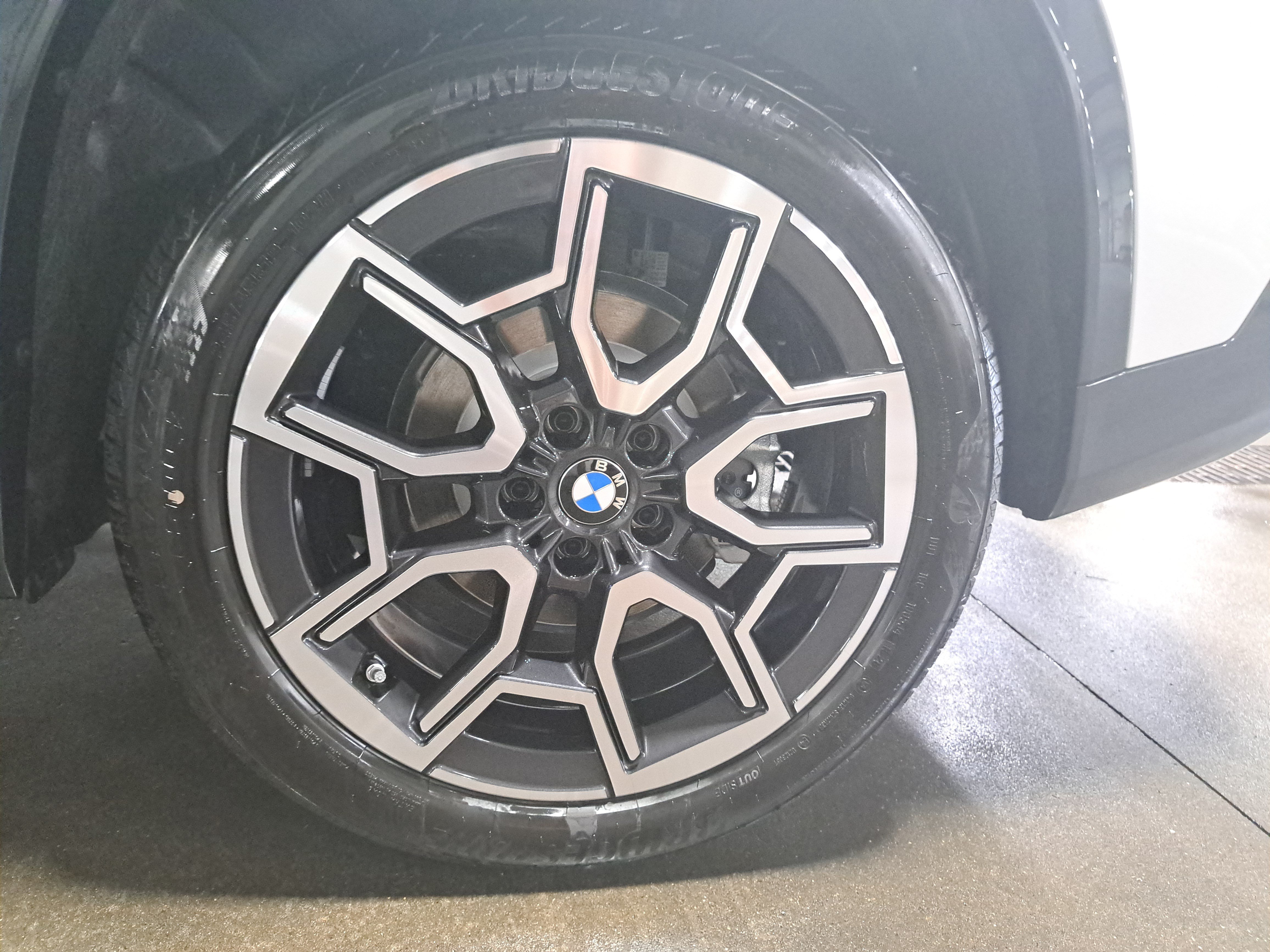 New 2026 BMW X1 xDrive28i w/ Technology Package AWD/4WD image 35
