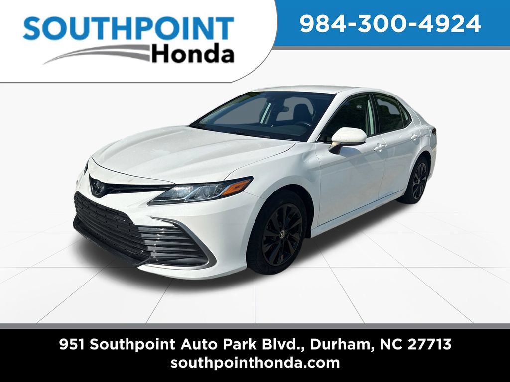 Used 2023 Toyota Camry LE FWD image 3